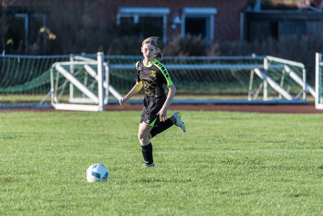 Bild 317 - B-Juniorinnen MSG Steinhorst Krummesse - SV Frisia 03 Risum Lindholm : Ergebnis: 0:5